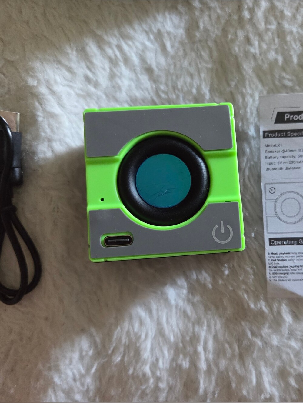 Portable Bluetooth Speaker - Green